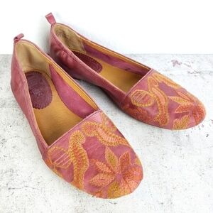 Anthropologie Latigo Embroidered Women's Flats Size 8.5 Maroon Leather Floral